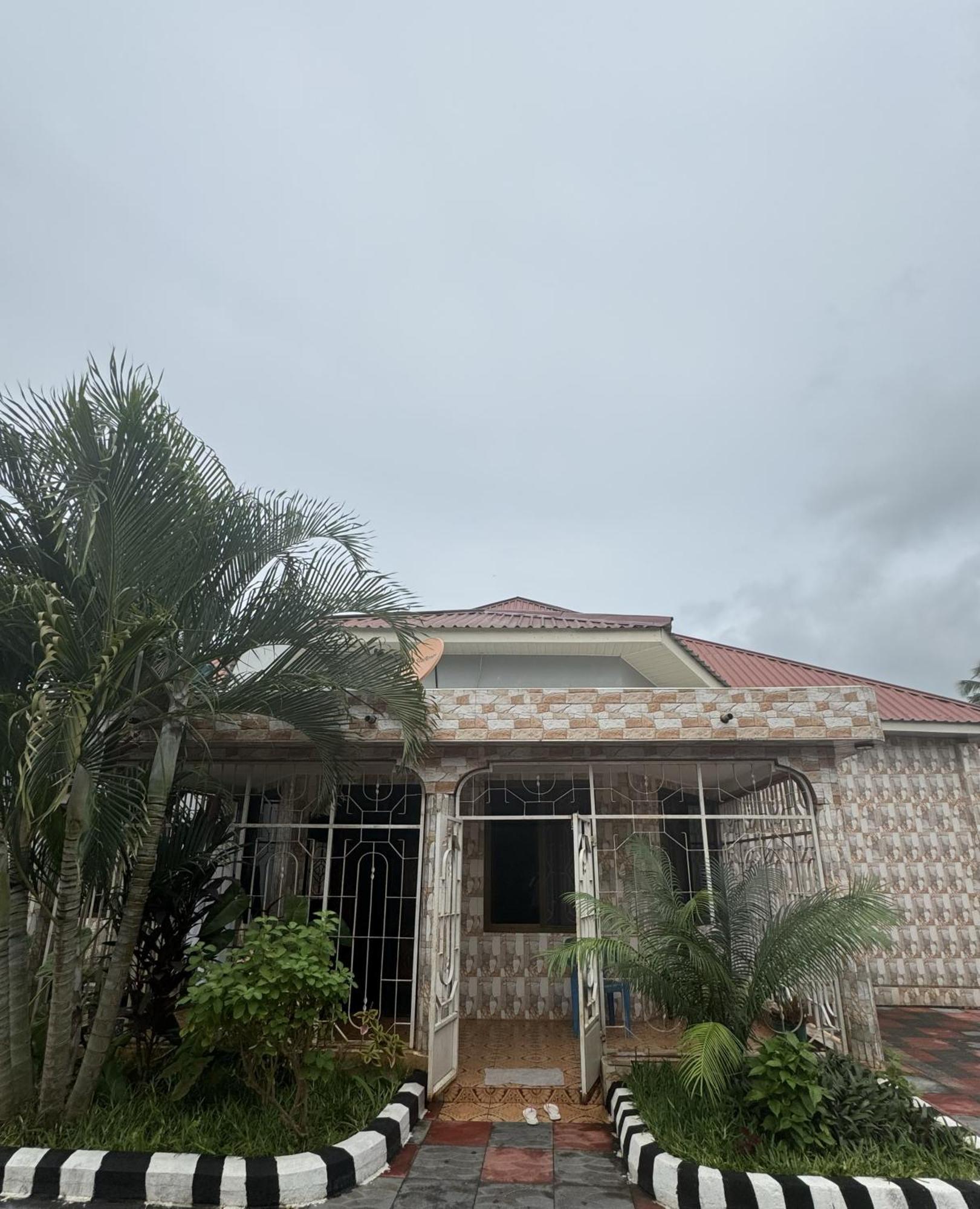 G & S Executive Lodge Daressalam Exterior foto